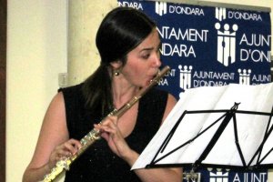 Anna Moreno ompli el sal d'actes d'Ondara amb el recital La flauta al segle XX