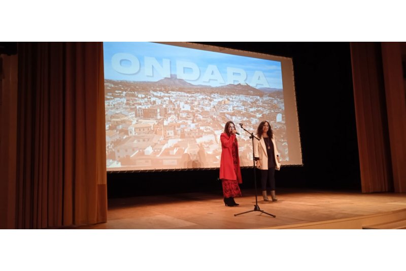 Dotze dones dOndara participen en el documental Extraordinries produt per la Regidoria dIgualtat 